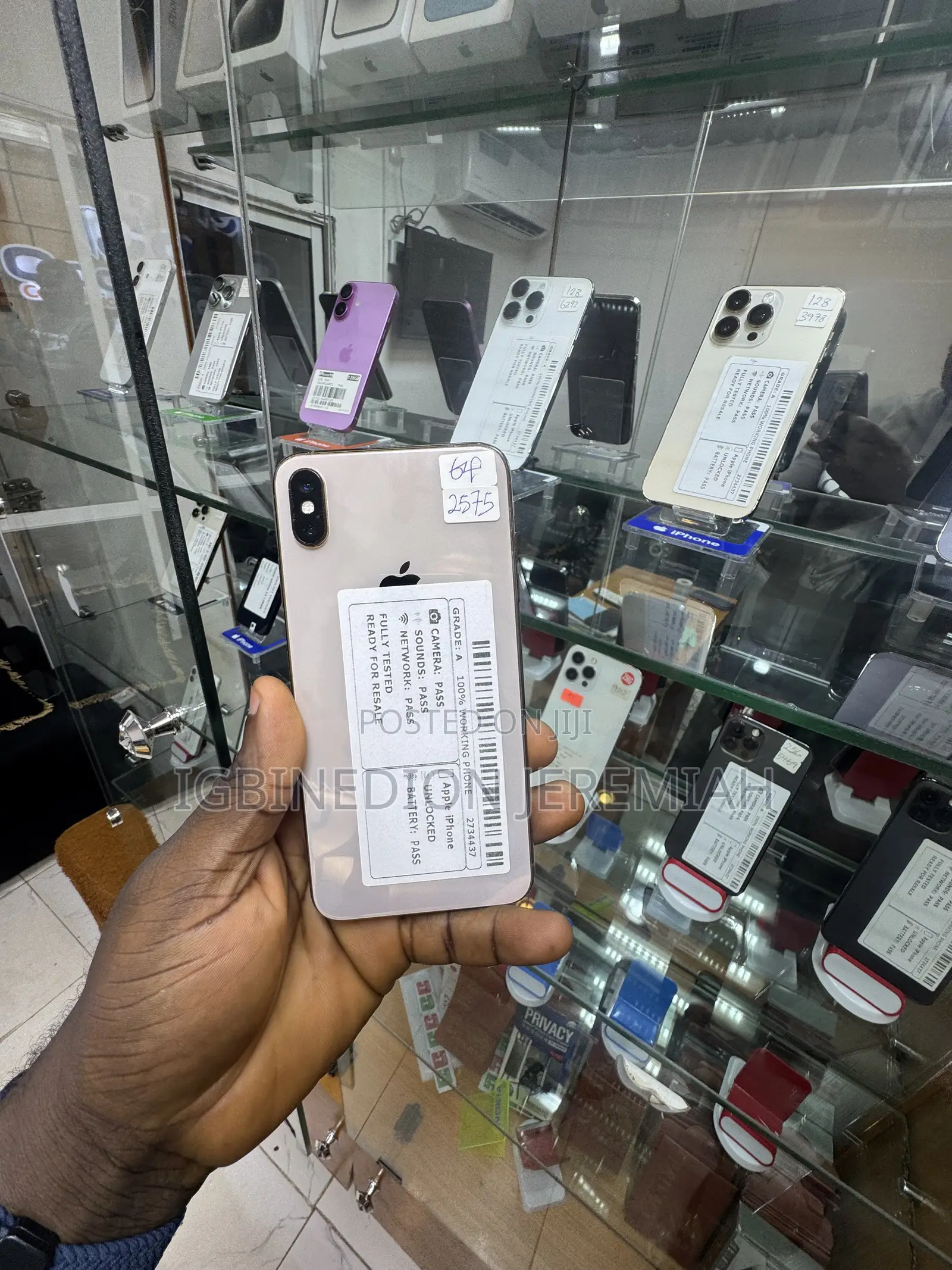 Apple iPhone XS Max 64 GB Gold
