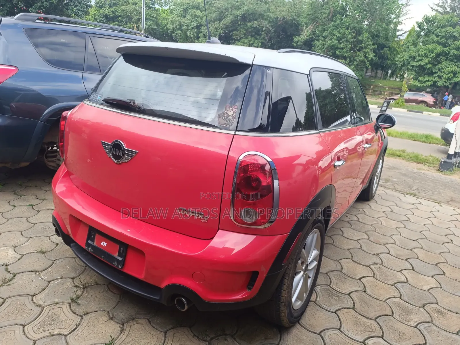 Mini Cooper 2013 Red
