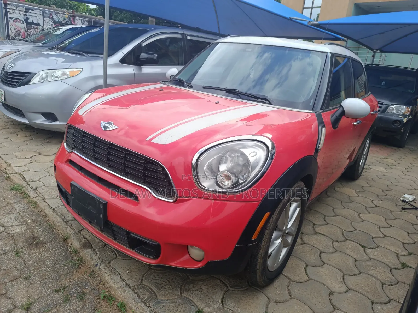 Mini Cooper 2013 Red
