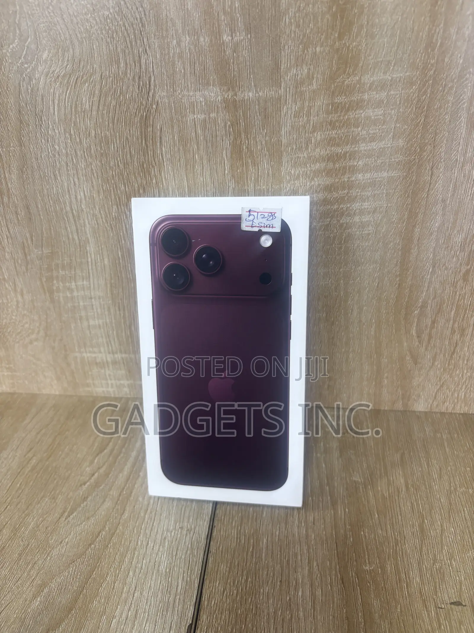 New Apple iPhone 18 Pro Max 512 GB Red