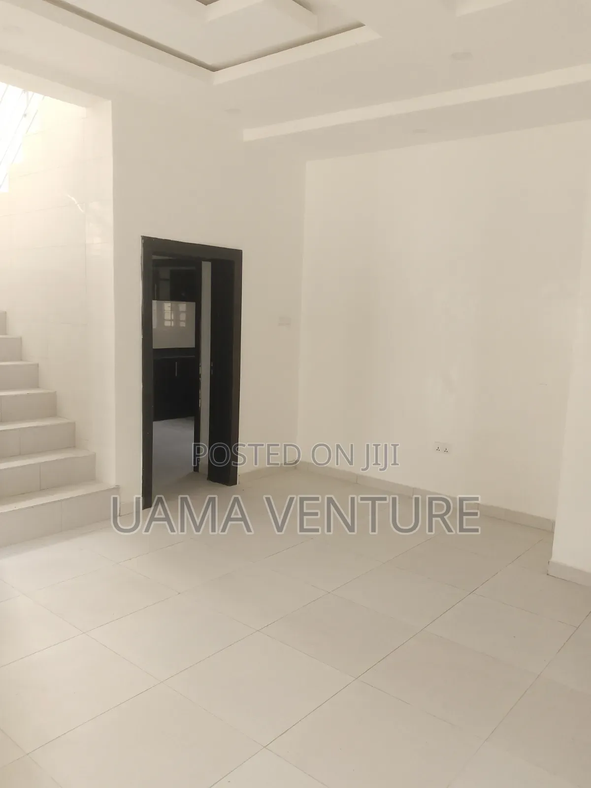4bdrm Townhouse / Terrace in Sangotedo for rent