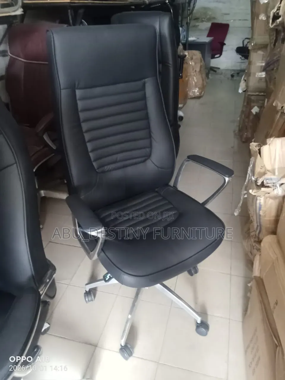 High Back Executive Office Chair (Black With Chrome Arms)