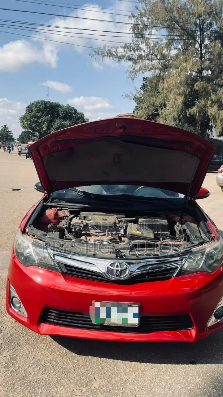 Toyota Camry 2013 Red