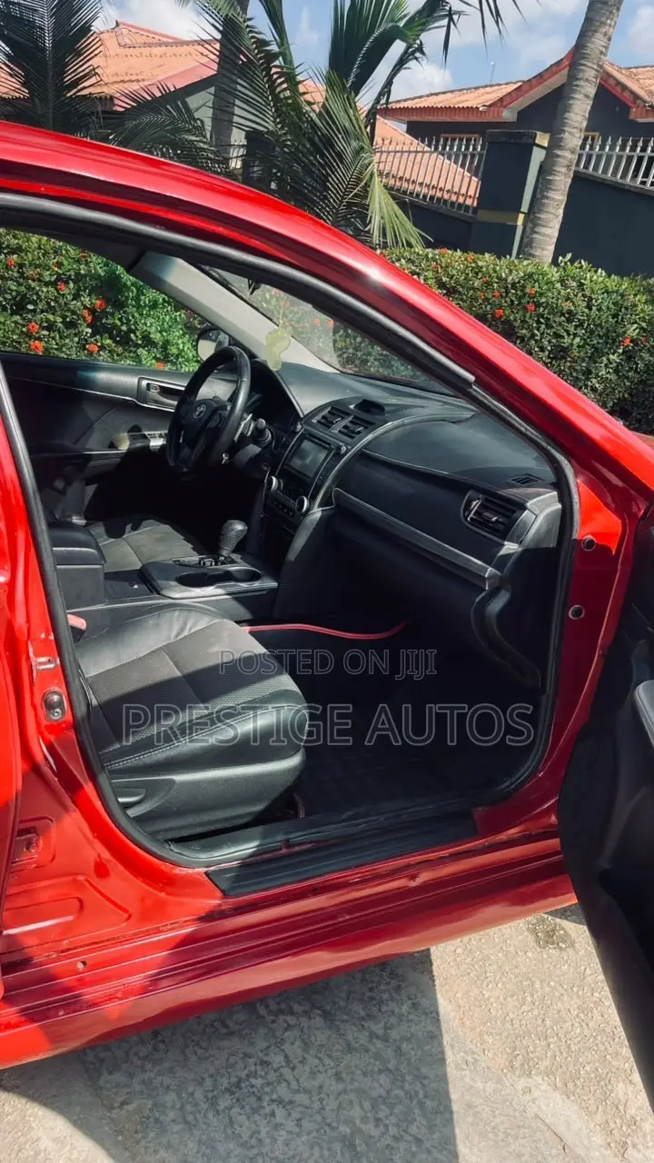 Toyota Camry 2013 Red