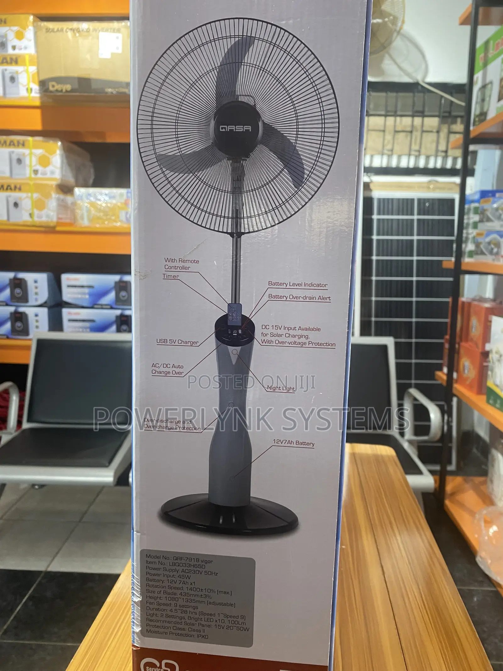 QASA Vigor 18-Inch Solar Rechargeable Fan