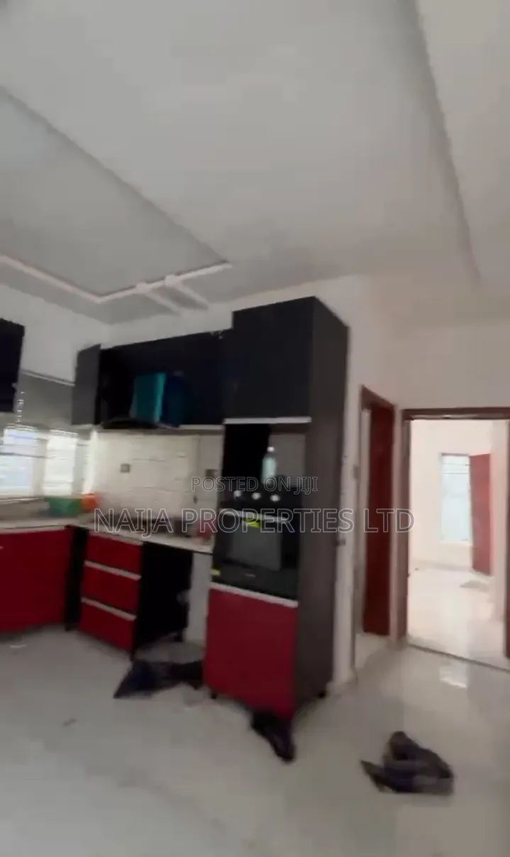 2bdrm Apartment in Peninsula Garden, Sangotedo for rent