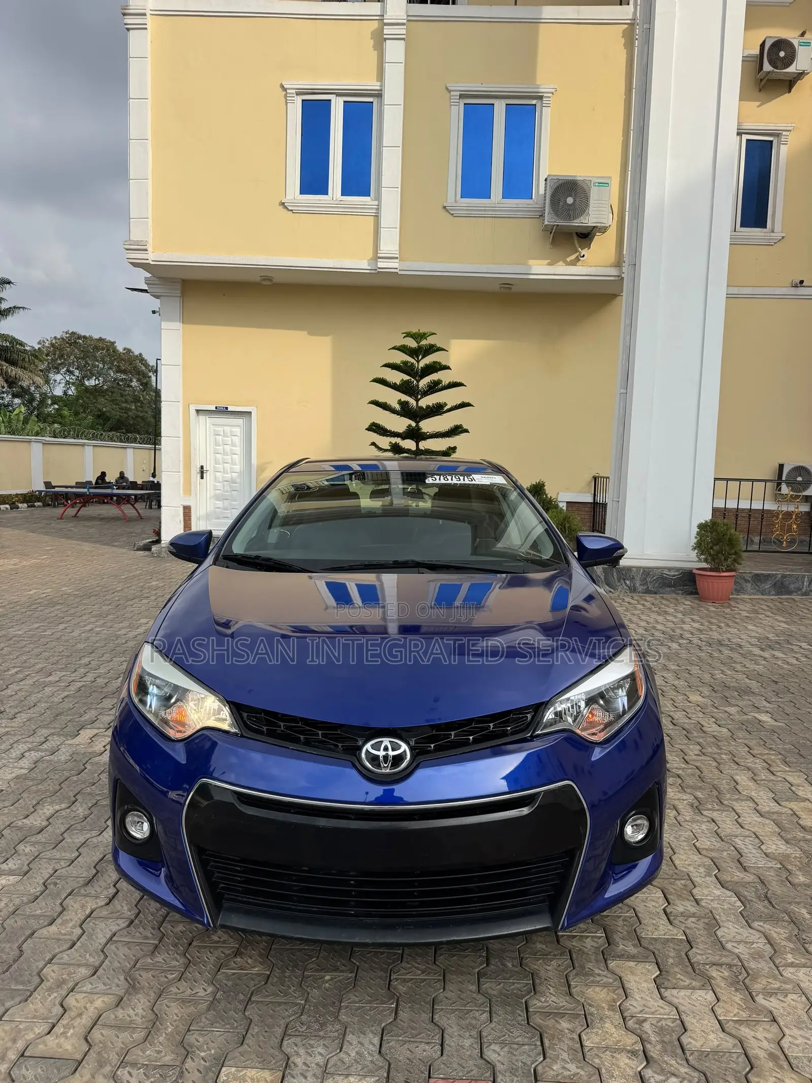 Toyota Corolla S 4dr Sedan (1.8L 4cyl CVT) 2016 Blue