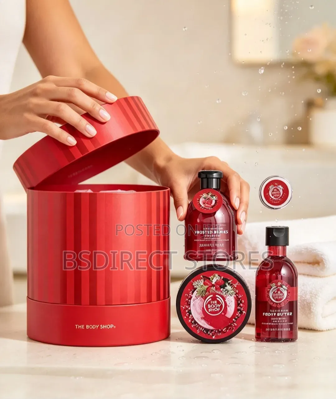 The Body Shop Frosted Berries Box of Delight Gift Set Women