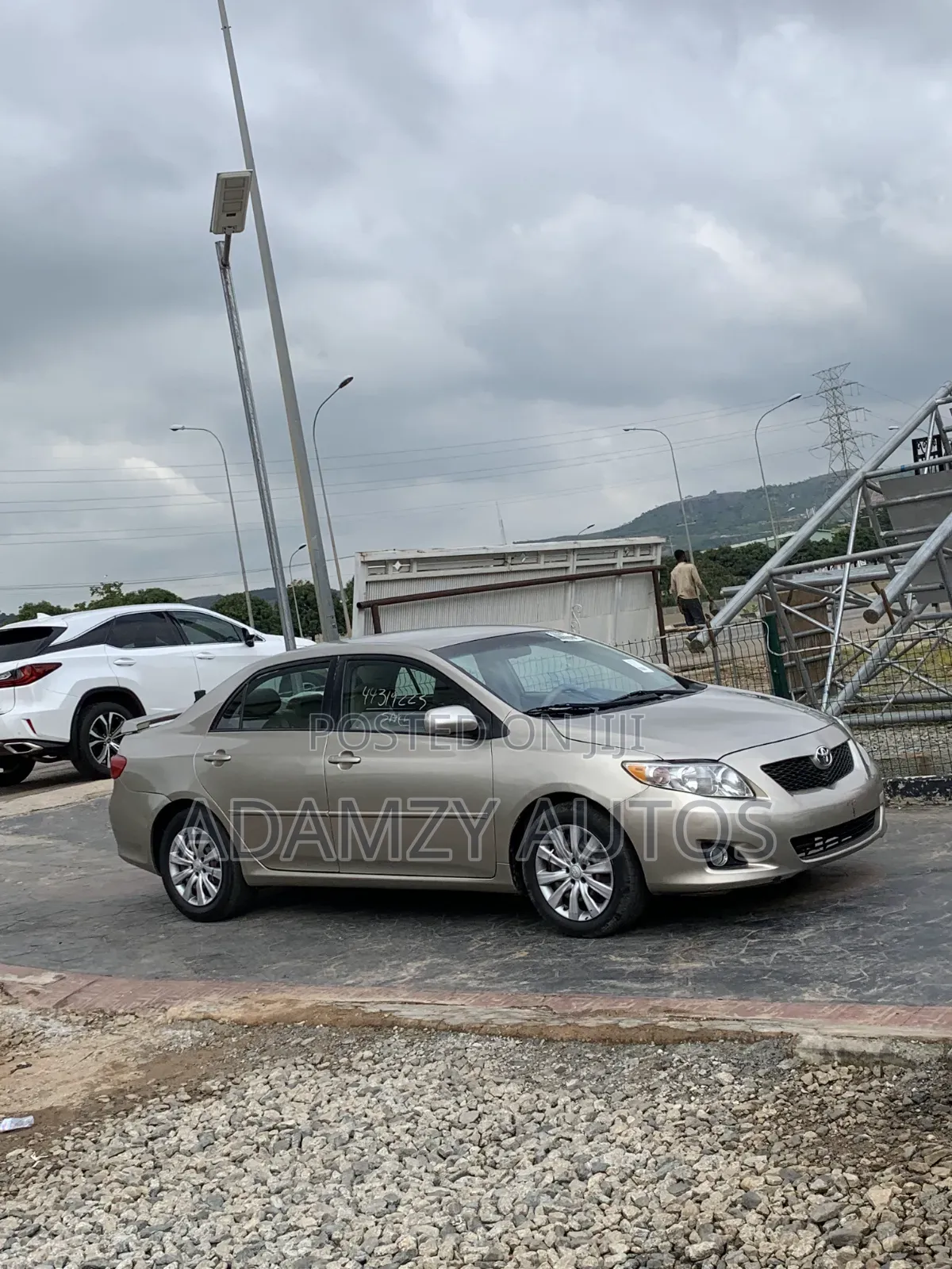 Toyota Corolla 2009 Gold