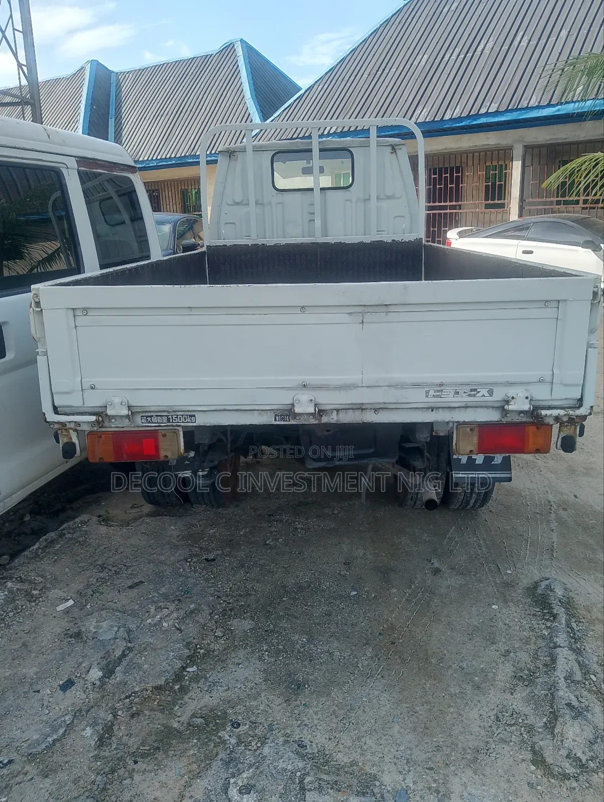 Toyota Dyna 2004 White