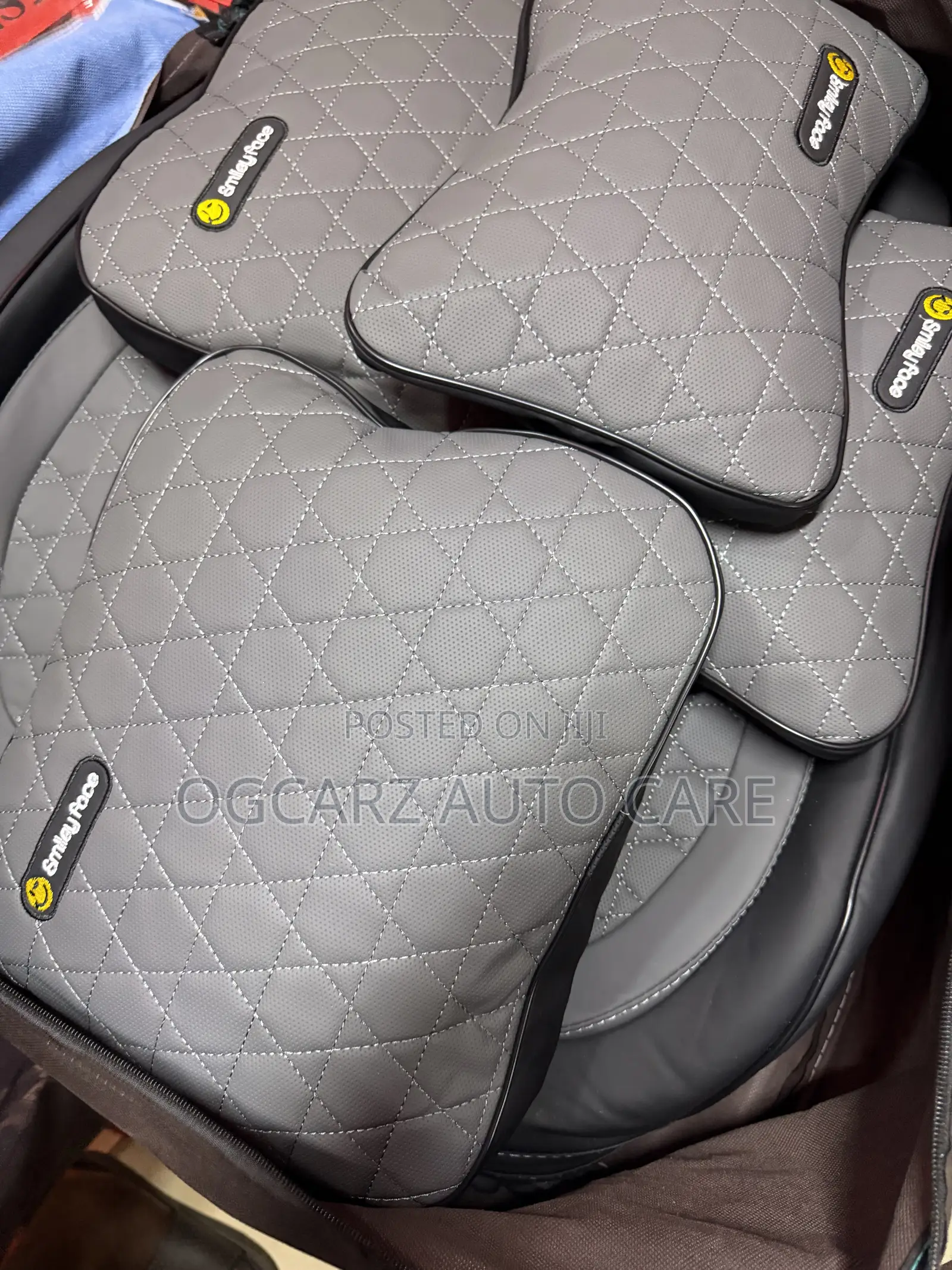 Seat Cover Highlander / Rx350 / RAV4 2015/ 2017 / 2020 / 2023 Avail