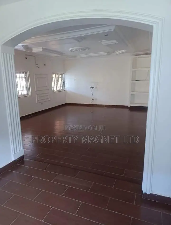 3bdrm Bungalow in Rockview Estate, Wumba for sale