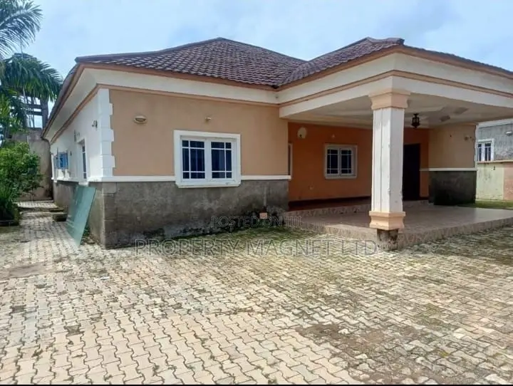 3bdrm Bungalow in Rockview Estate, Wumba for sale