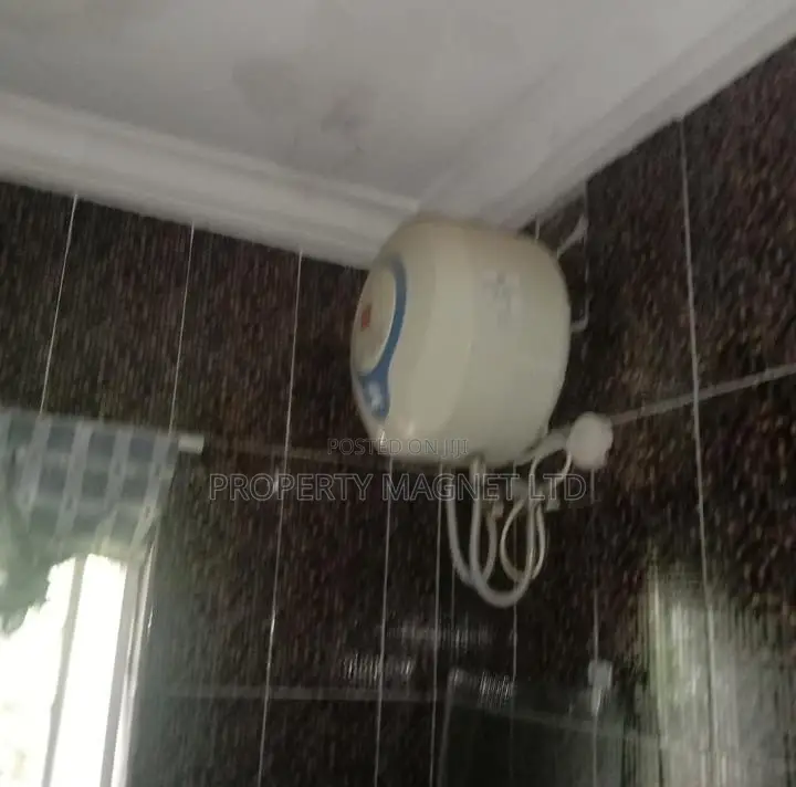 3bdrm Bungalow in Rockview Estate, Wumba for sale
