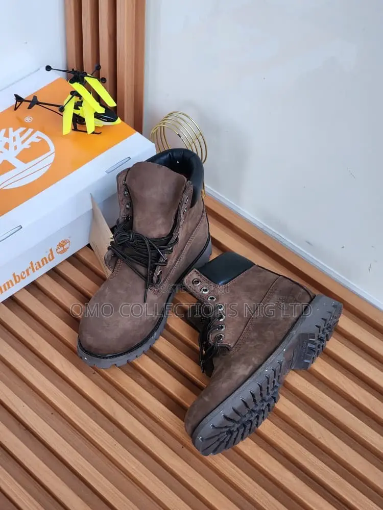 Timberland Men’s Luxury Lace-Up Boots–Fully Boxed, Black & Brown