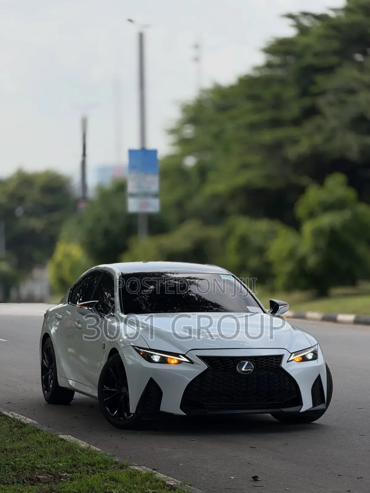 Lexus IS 2021 White