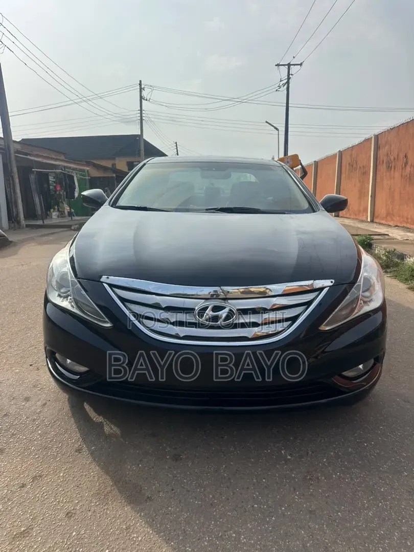Hyundai Sonata GLS Sedan FWD (2.4L 4cyl 6A) 2012 Black