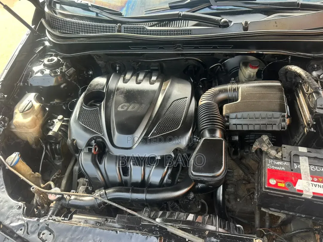 Hyundai Sonata GLS Sedan FWD (2.4L 4cyl 6A) 2012 Black