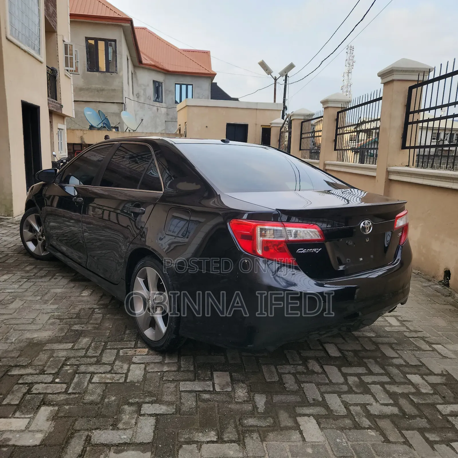 Toyota Camry SE 4dr Sedan (2.5L 4cyl 6A) 2013 Black