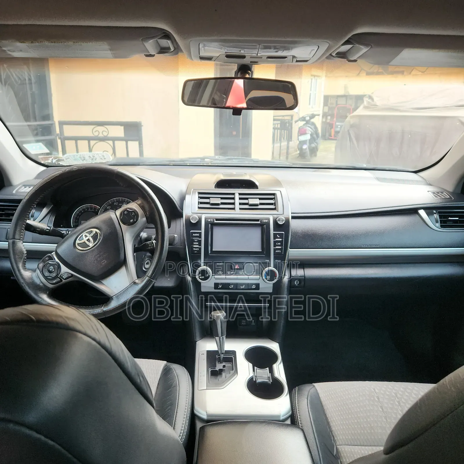 Toyota Camry SE 4dr Sedan (2.5L 4cyl 6A) 2013 Black