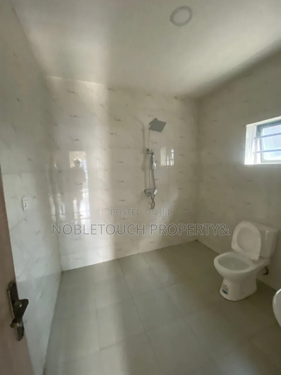 3bdrm Block of Flats in Ayobo Ipaja Lagos for sale