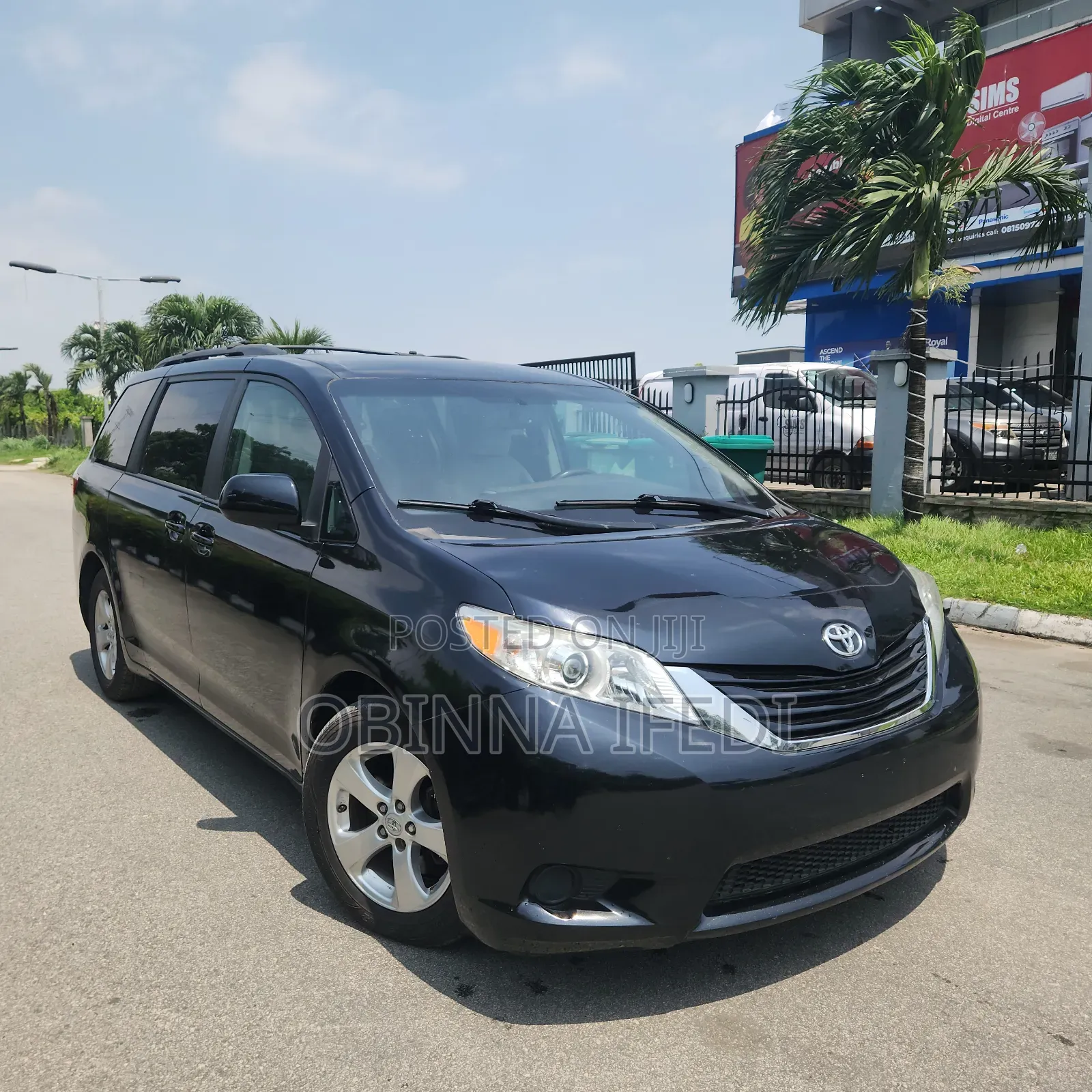 Toyota Sienna 2017 Black