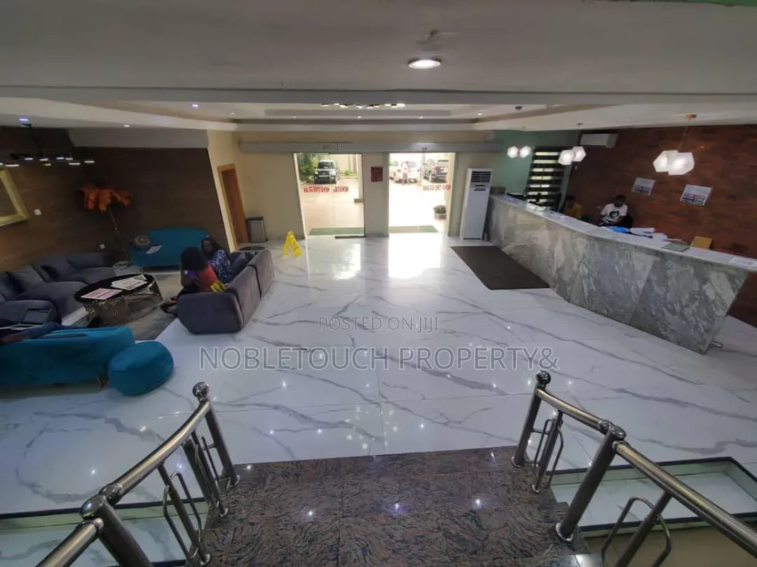 *_82 ROOMS & SUITS HOTEL *_Off Admiralty Way, Lekki, Lagos*