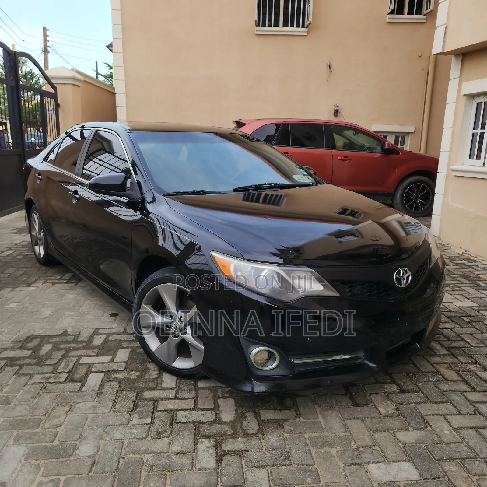 Toyota Camry SE 4dr Sedan (2.5L 4cyl 6A) 2013 Black