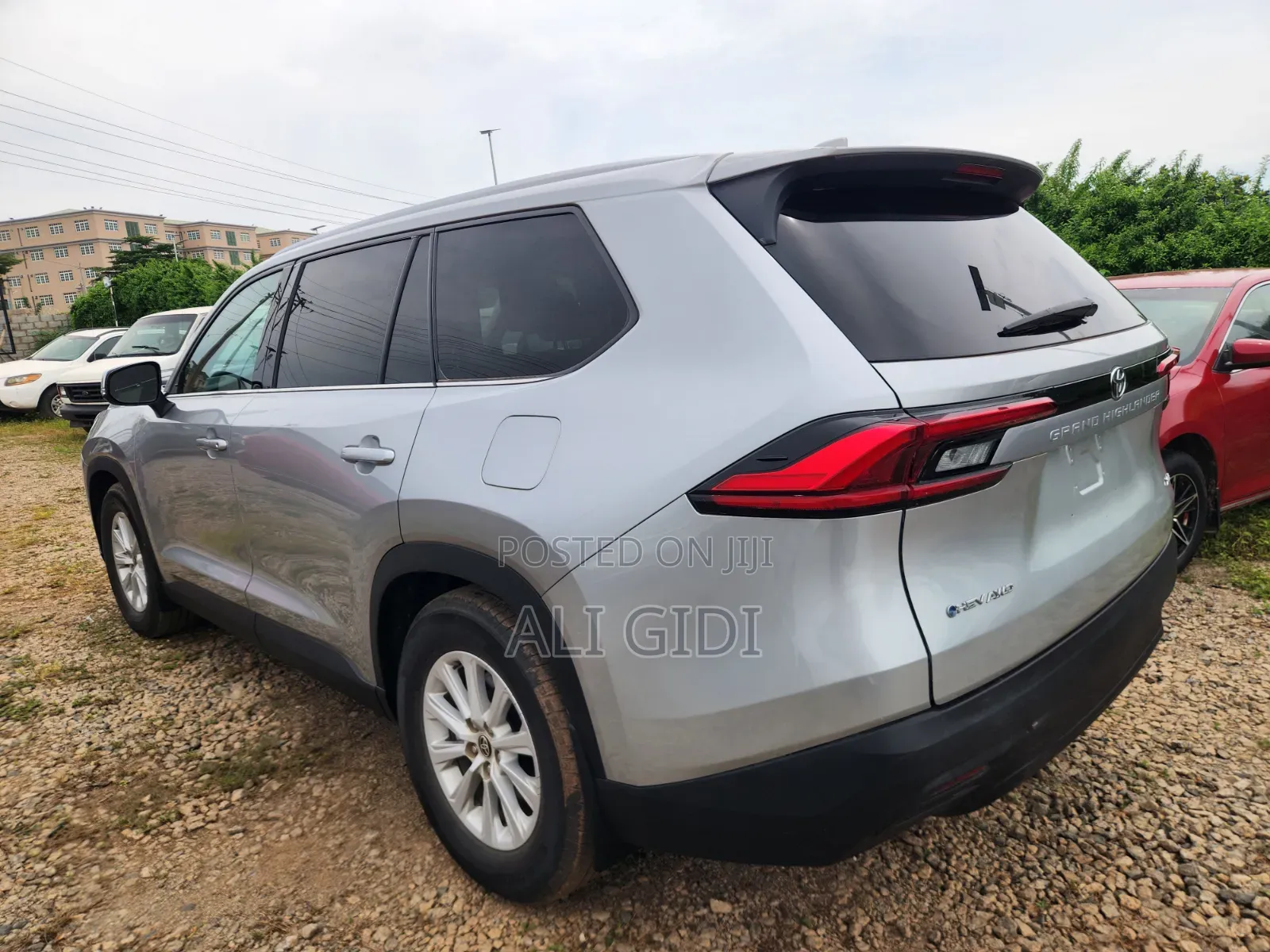 Toyota Grand Highlander Hybrid XLE AWD 2024 Silver