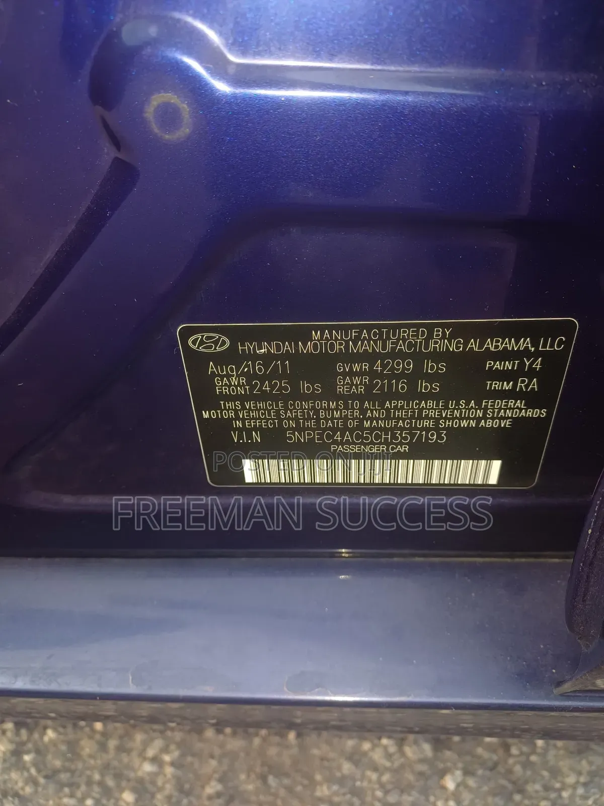 Hyundai Sonata Limited 2.0T Sedan (2.0L 4cyl 6A) 2012 Blue