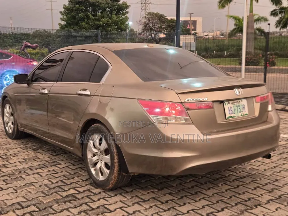 Honda Accord 2008 Gold