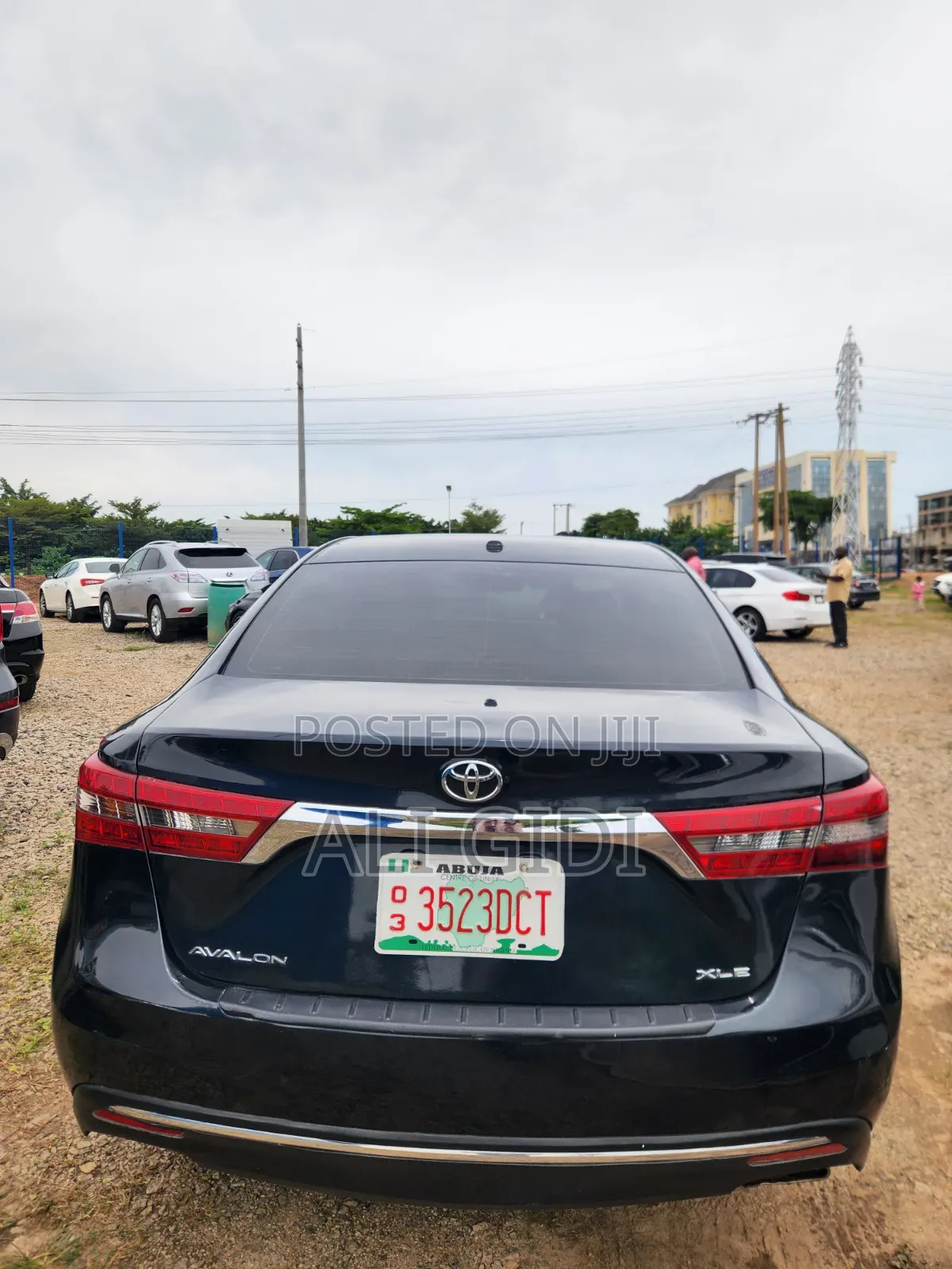 Toyota Avalon XLE FWDSedan (3.6L 6cyl 6A) 2016 Blue