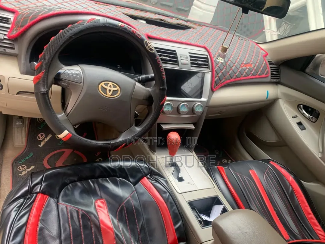Toyota Camry 2008 Gold
