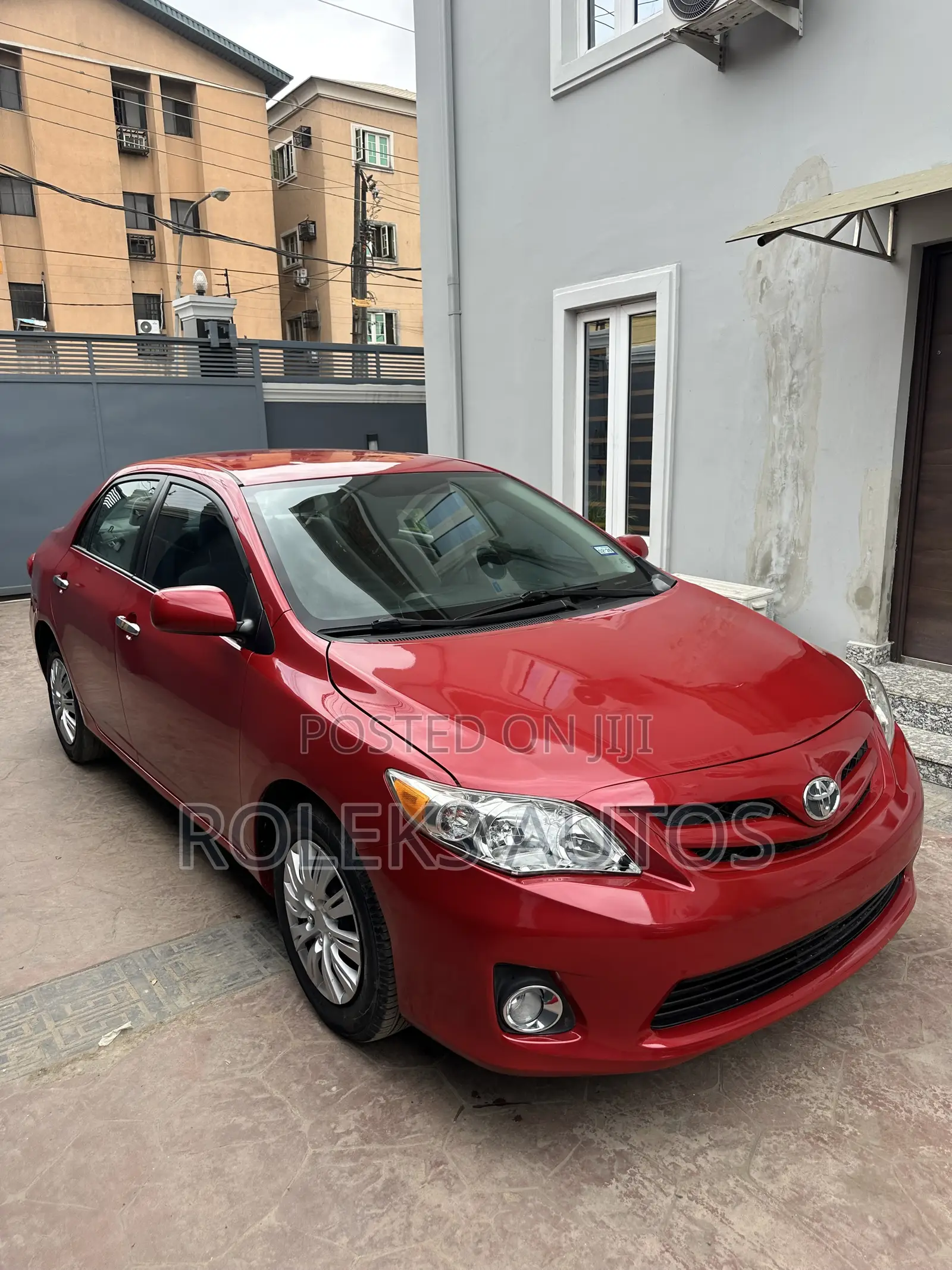 Toyota Corolla LE 4dr Sedan (1.8L 4cyl 4A) 2011 Red