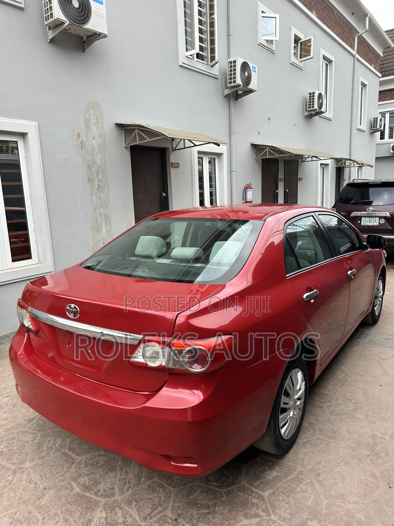 Toyota Corolla LE 4dr Sedan (1.8L 4cyl 4A) 2011 Red