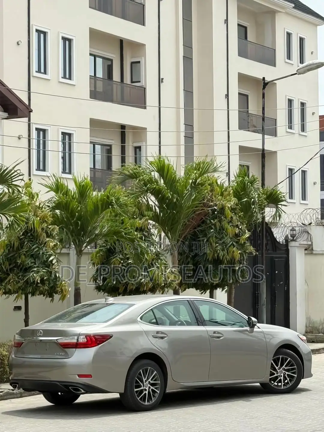 Lexus ES 350 FWD 2018