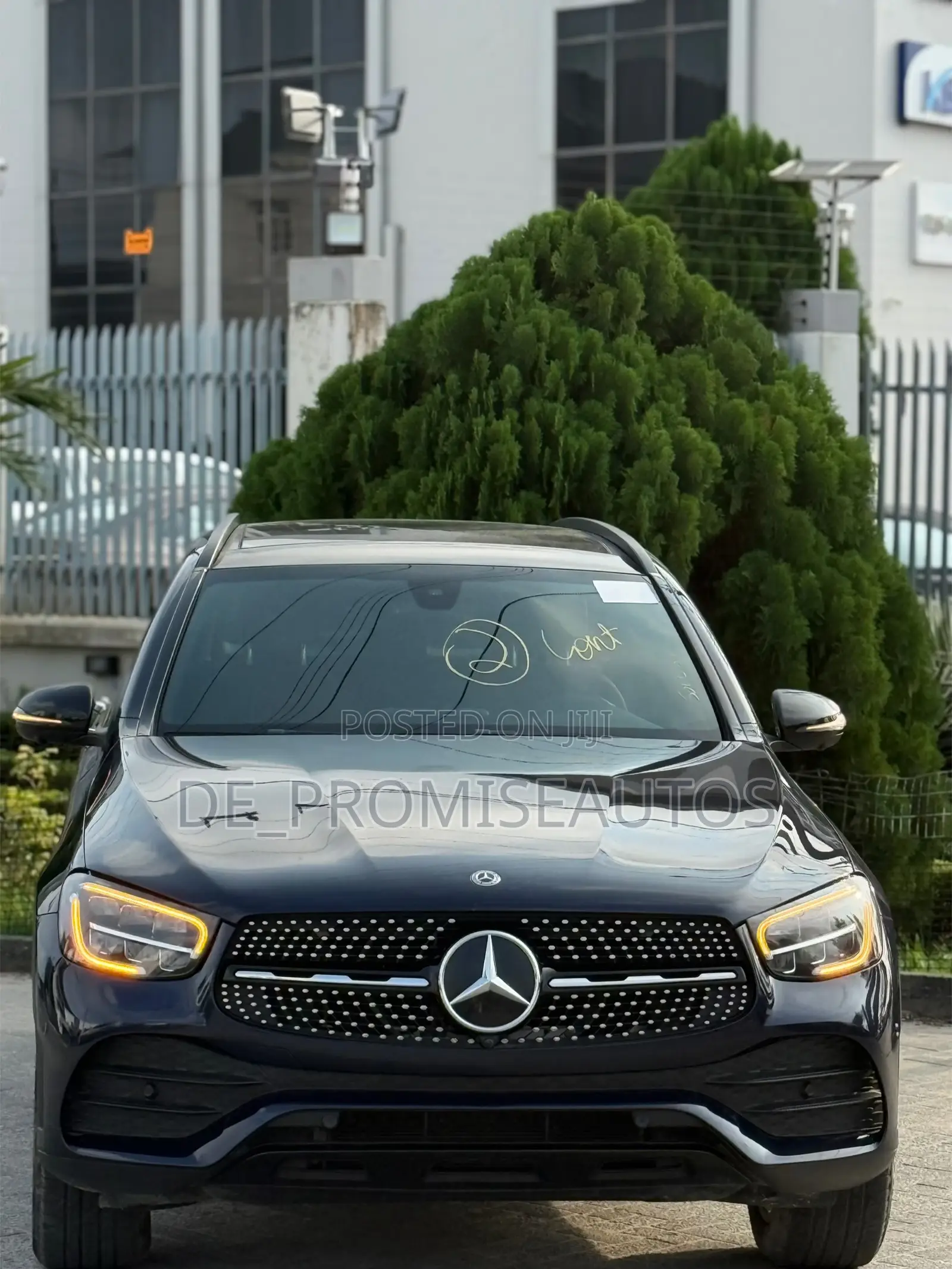 Mercedes-Benz GLC-Class 2021 Blue