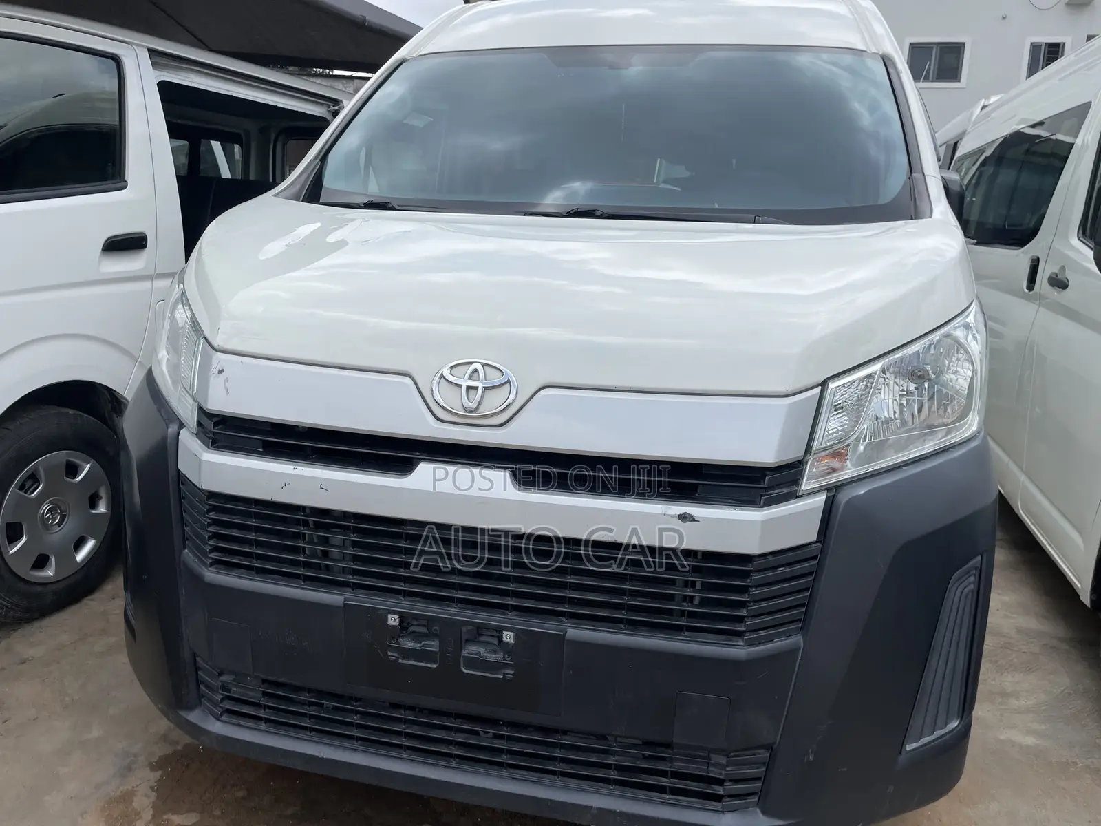 Toyota HiAce 2020 White