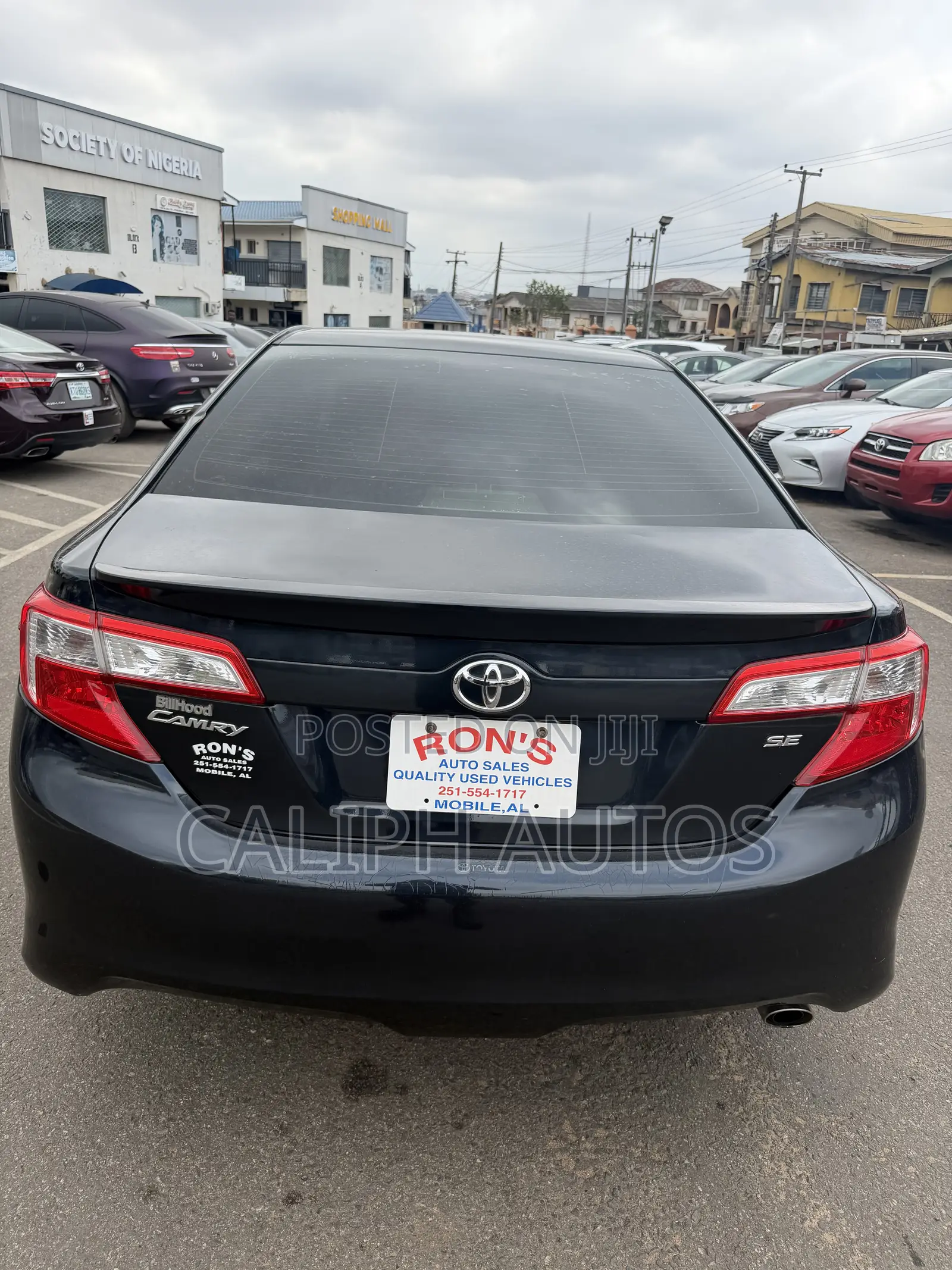 Toyota Camry SE 4dr Sedan (2.5L 4cyl 6A) 2013 Black