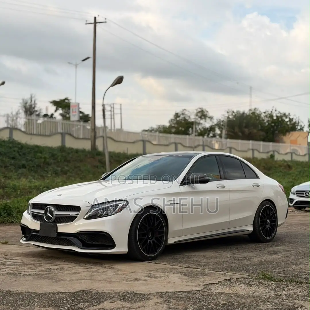 Mercedes-Benz C63 S RWD Sedan (4.0L V8 7A) 2017 White