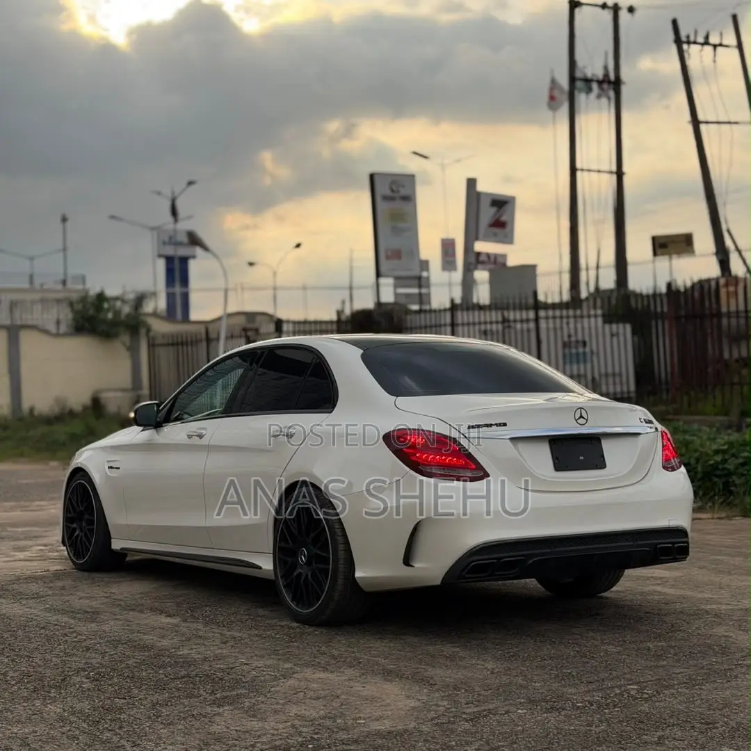 Mercedes-Benz C63 S RWD Sedan (4.0L V8 7A) 2017 White