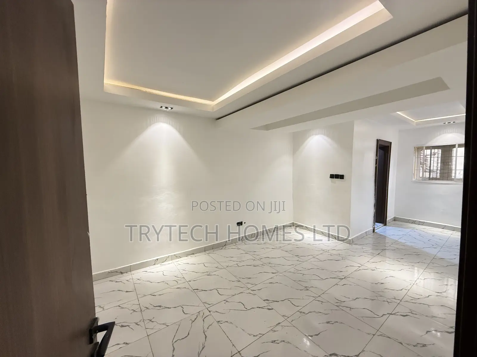 1bdrm Room & Parlour in Greencity Estate, Bunkoro for rent