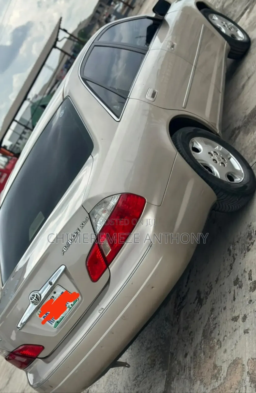 Toyota Avalon XL 2004 Gold