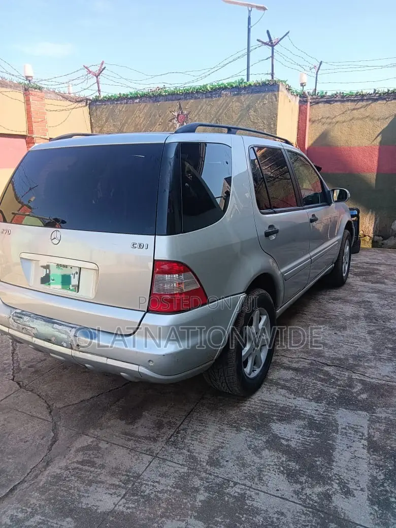 Mercedes-Benz M Class 2005 Silver