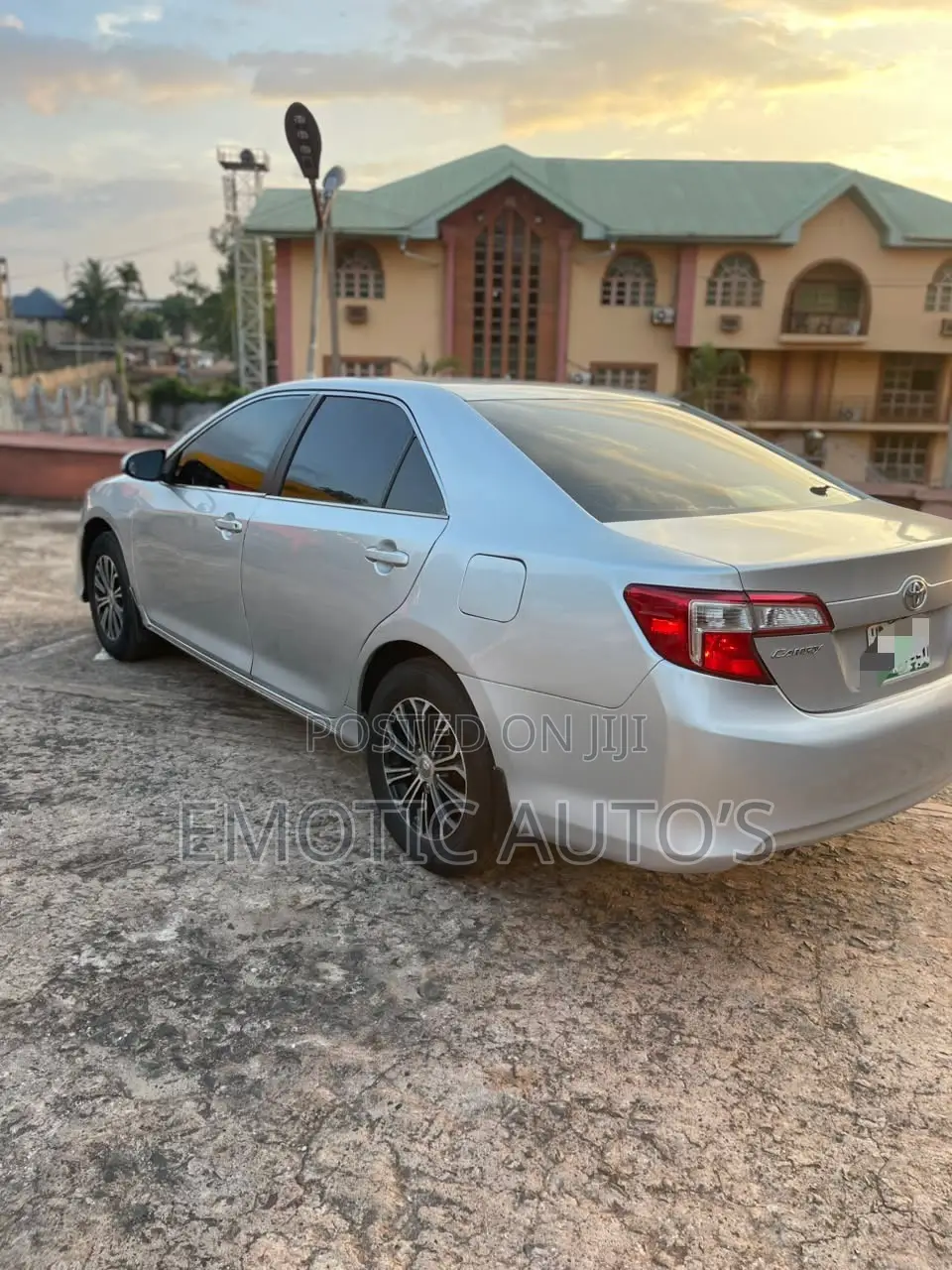 Toyota Camry 2013 Silver