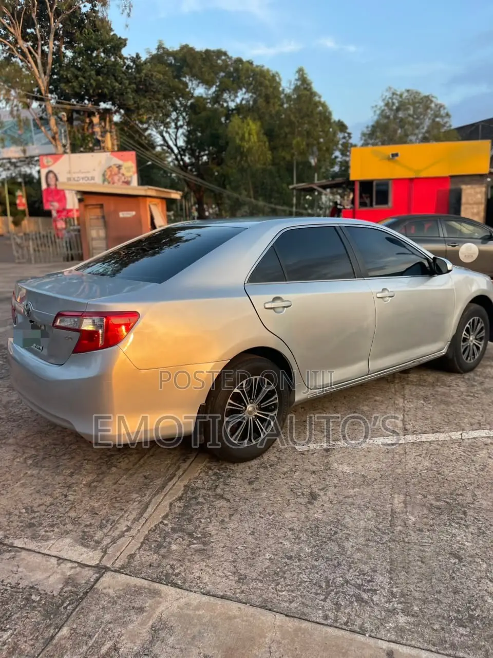 Toyota Camry 2013 Silver