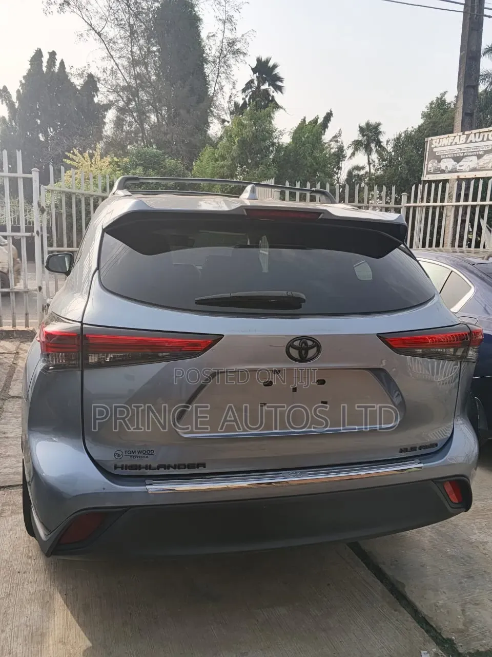 Toyota Highlander XLE 2022
