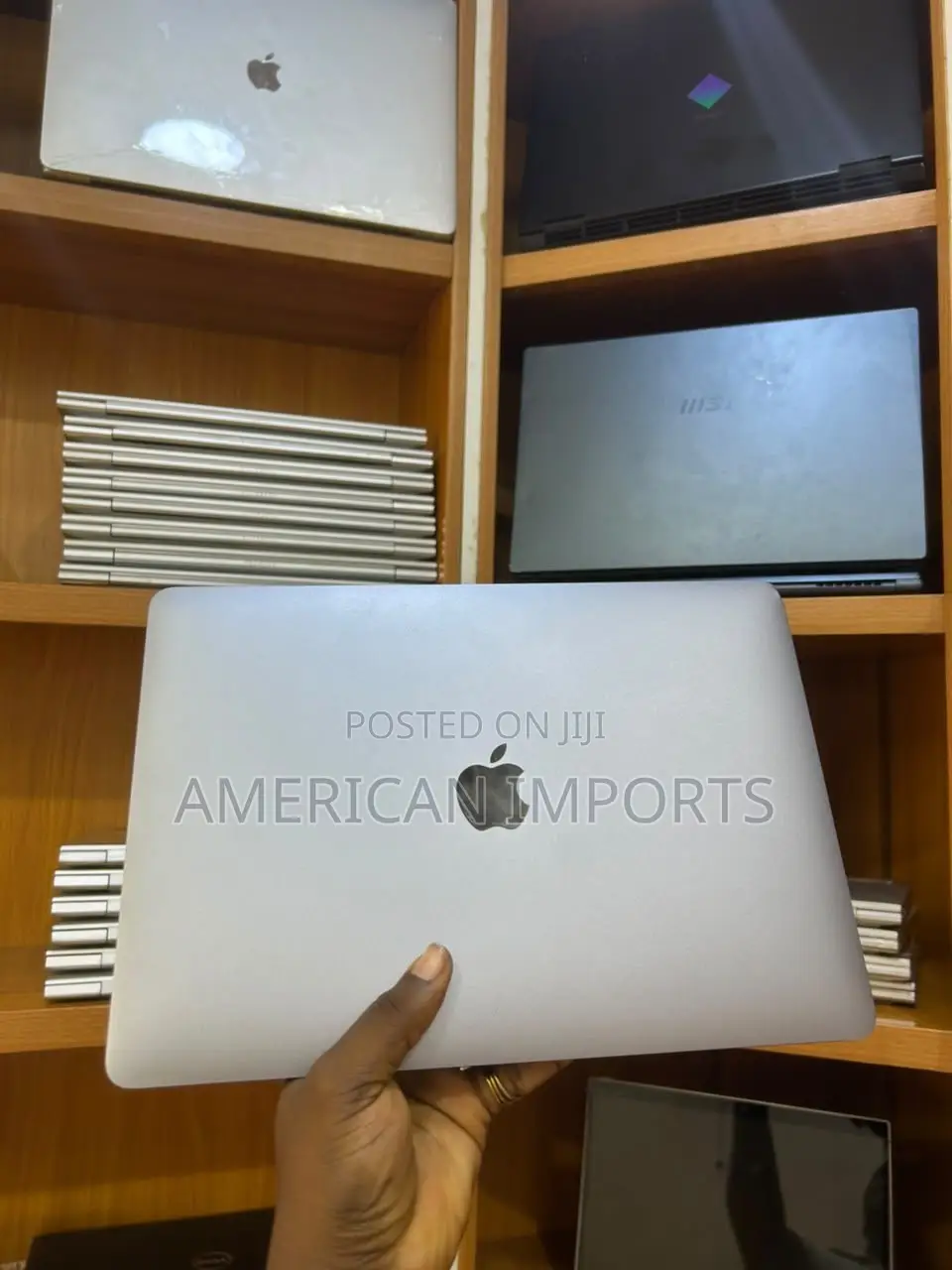 Laptop Apple MacBook Pro 2020 8GB Apple M1 SSD 512GB