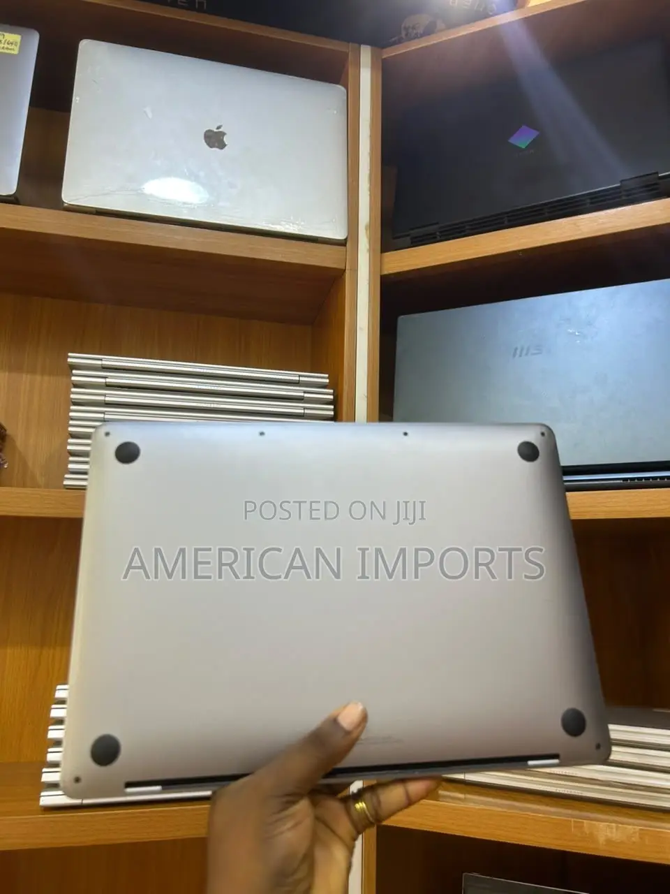 Laptop Apple MacBook Pro 2020 8GB Apple M1 SSD 512GB