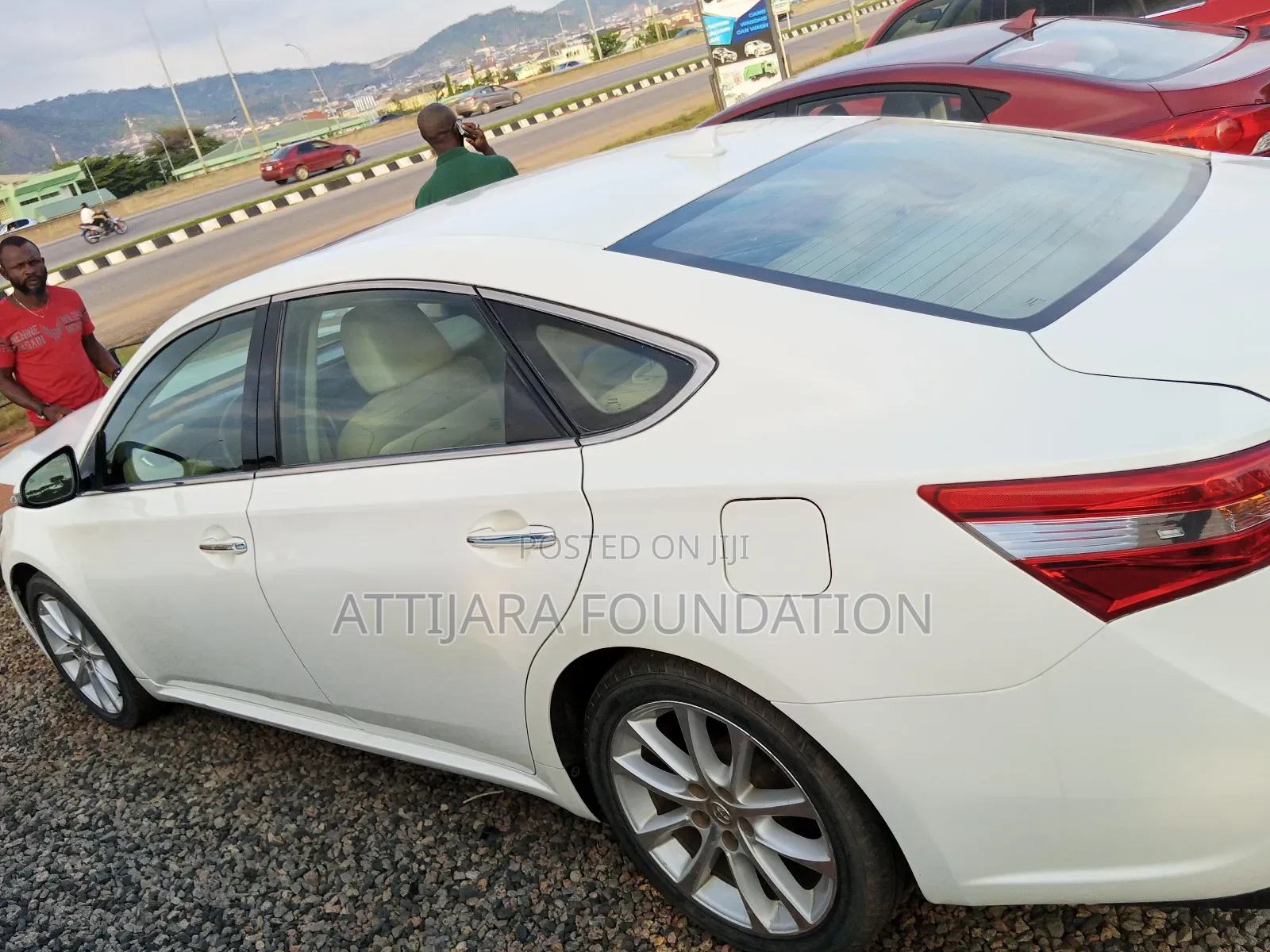 Toyota Avalon 2014 White
